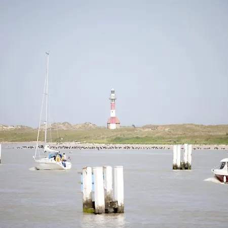 Lejlighed Seaflower 103 Located Directly On The *